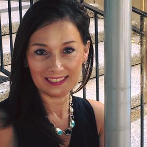 Meet your Posher, Claire